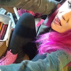 Meet your Posher, Tiffany